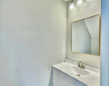 16596 Brigadoon Drive - Photo Thumbnail 7