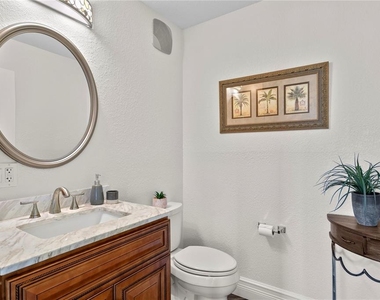 2741 Via Cipriani - Photo Thumbnail 23
