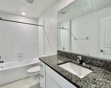 4704 Tuscan Loon Drive - Photo Thumbnail 22