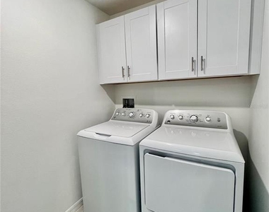 4704 Tuscan Loon Drive - Photo Thumbnail 23