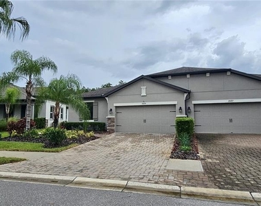 19379 Hawk Valley Drive - Photo Thumbnail 32