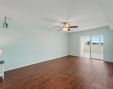 5108 Brittany Drive S - Photo Thumbnail 18