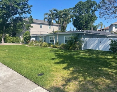 633 Bosphorous Avenue - Photo Thumbnail 1