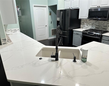 1555 Blue Sky Boulevard - Photo Thumbnail 2