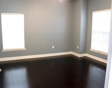 1555 Blue Sky Boulevard - Photo Thumbnail 63