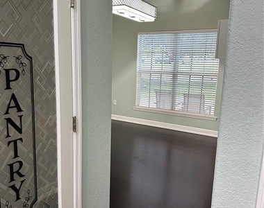 1555 Blue Sky Boulevard - Photo Thumbnail 31