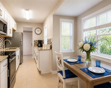 3641 3rd Avenue N - Photo Thumbnail 9