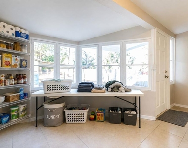 3641 3rd Avenue N - Photo Thumbnail 12