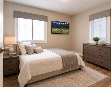 3641 3rd Avenue N - Photo Thumbnail 4