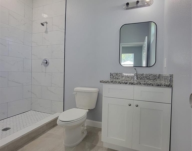 2502 N 56th Street - Photo Thumbnail 3