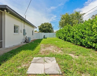 1419 Tyrone Boulevard N - Photo Thumbnail 26