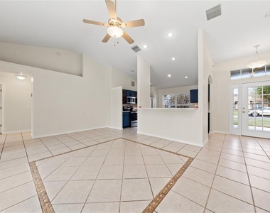 3586 Yellow Bird Court - Photo Thumbnail 7
