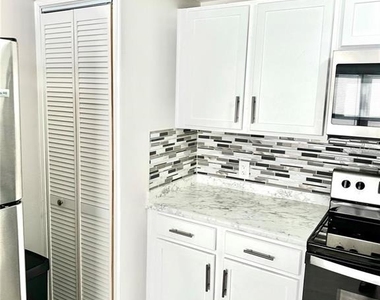 6629 Iralou Road - Photo Thumbnail 7