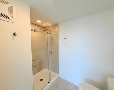 5563 Millenia Park Boulevard - Photo Thumbnail 17