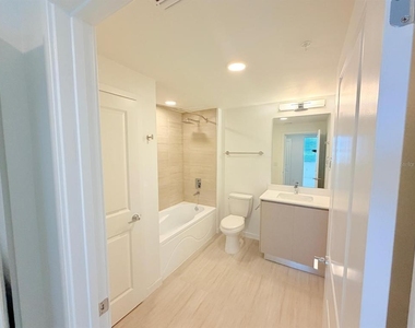 5563 Millenia Park Boulevard - Photo Thumbnail 22