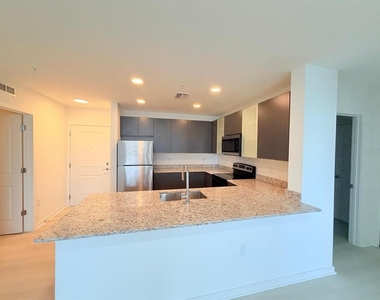 5563 Millenia Park Boulevard - Photo Thumbnail 26