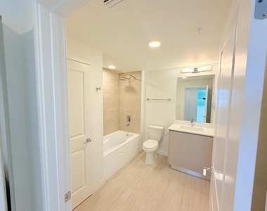 5563 Millenia Park Boulevard - Photo Thumbnail 23