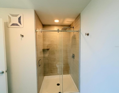 5563 Millenia Park Boulevard - Photo Thumbnail 16