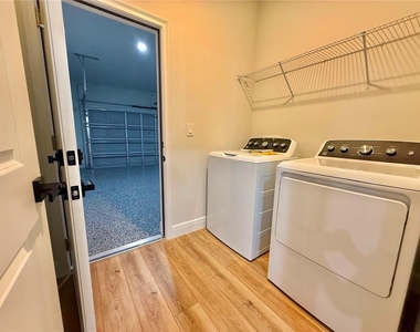 15690 Sw 49th Avenue Road - Photo Thumbnail 9
