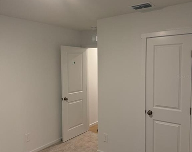 527 Artemis Street - Photo Thumbnail 13