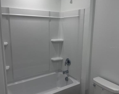 527 Artemis Street - Photo Thumbnail 8