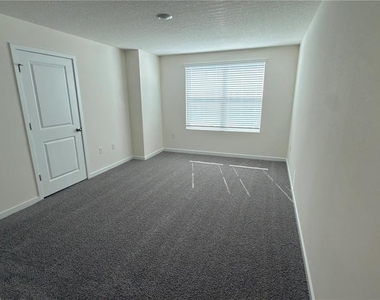725 Preston Cove Drive - Photo Thumbnail 14