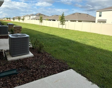 725 Preston Cove Drive - Photo Thumbnail 23