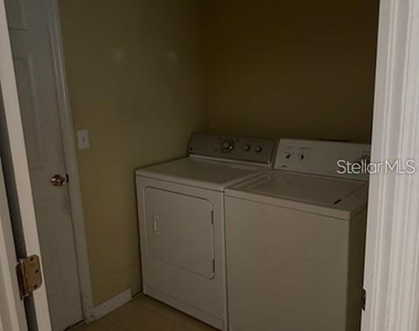 105 Windridge Street - Photo Thumbnail 9