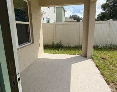 2147 Doe Run Drive - Photo Thumbnail 11