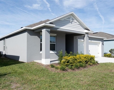 444 Taylor Groves Drive - Photo Thumbnail 2