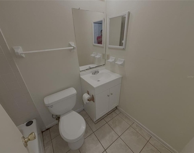 904 Sw 62 Terrace - Photo Thumbnail 3