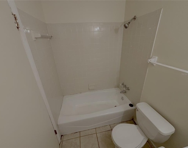 904 Sw 62 Terrace - Photo Thumbnail 4