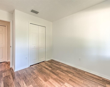 319 Abigail Road - Photo Thumbnail 18