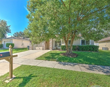 319 Abigail Road - Photo Thumbnail 1