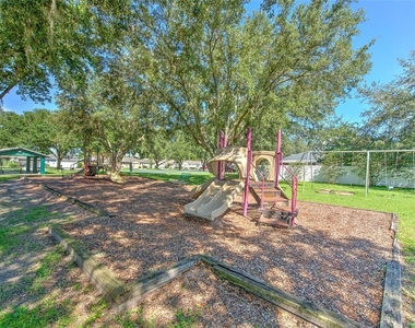 319 Abigail Road - Photo Thumbnail 33