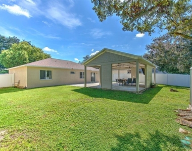 319 Abigail Road - Photo Thumbnail 28