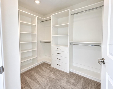 4540 Orchard View Alley - Photo Thumbnail 19