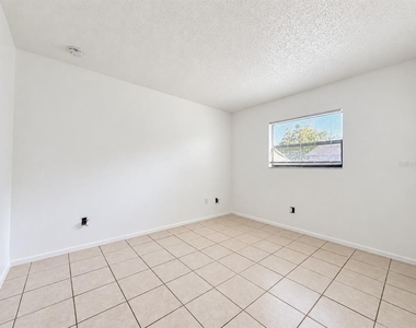 3276 Split Willow Drive - Photo Thumbnail 6