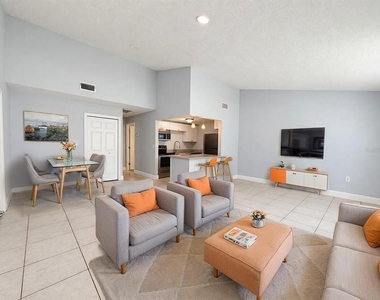 23 Country Club Drive - Photo Thumbnail 1