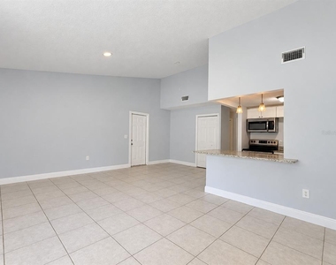 23 Country Club Drive - Photo Thumbnail 4