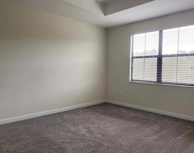 11216 Whistling Pine Way - Photo Thumbnail 10