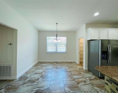 727 Star Magnolia Drive - Photo Thumbnail 11