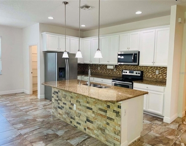 727 Star Magnolia Drive - Photo Thumbnail 6