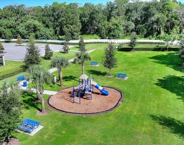 3421 Wye Oak Drive - Photo Thumbnail 6