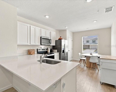 3421 Wye Oak Drive - Photo Thumbnail 12
