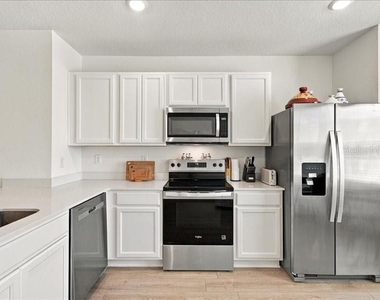 3421 Wye Oak Drive - Photo Thumbnail 13