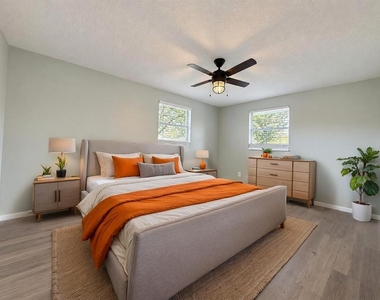 326 E Palmetto Avenue - Photo Thumbnail 14