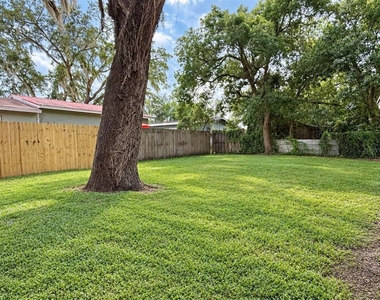 326 E Palmetto Avenue - Photo Thumbnail 16