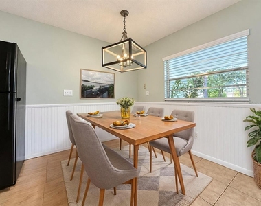 326 E Palmetto Avenue - Photo Thumbnail 7