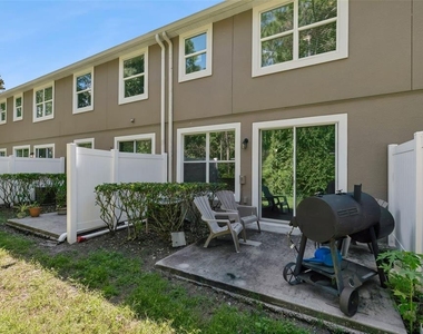 9461 Tawnyberry Street - Photo Thumbnail 14
